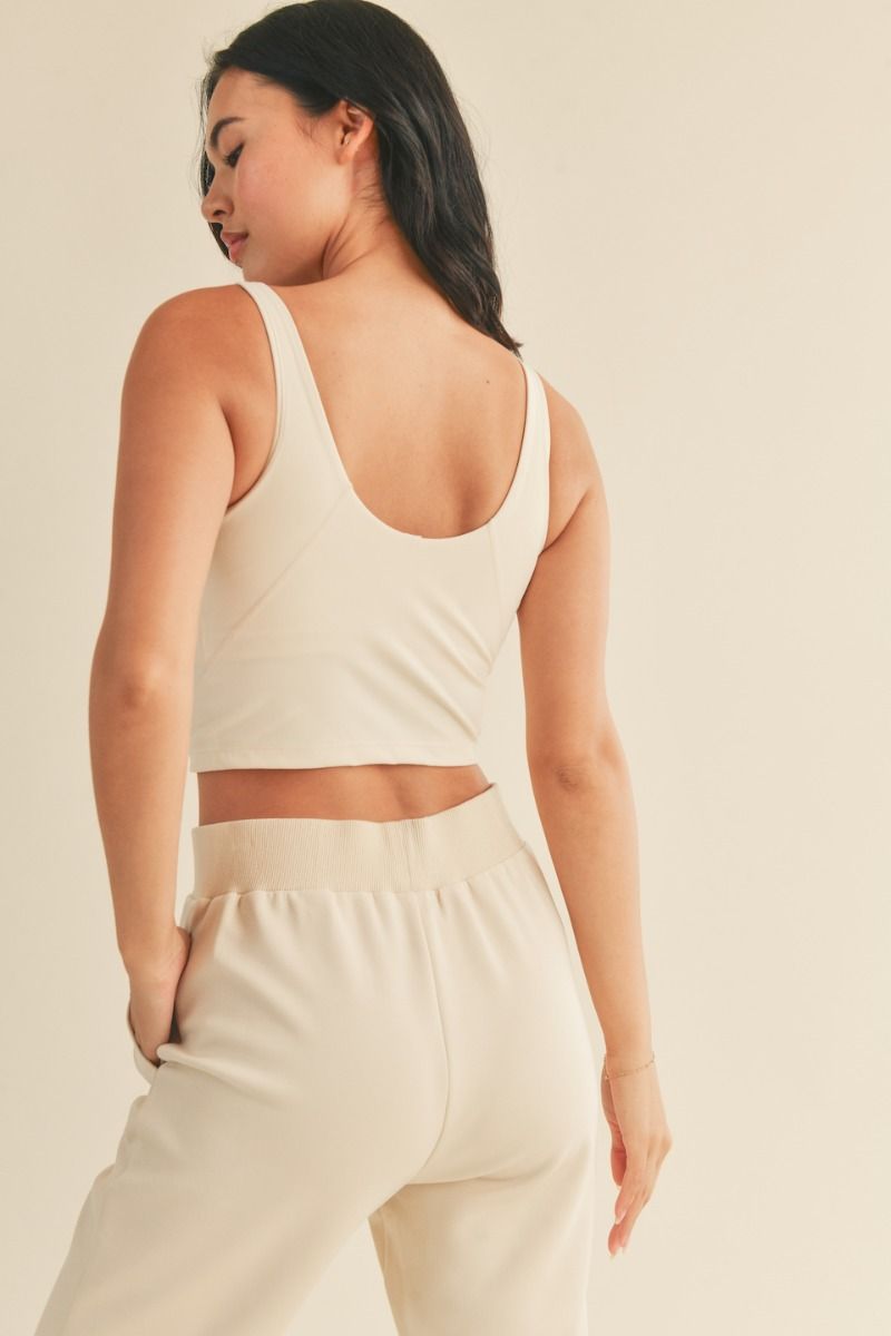 Aligned Performance Cropped Tank Top with Removable Bra Pads