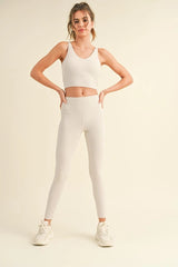 Aligned Performance Cropped Tank Top with Removable Bra Pads