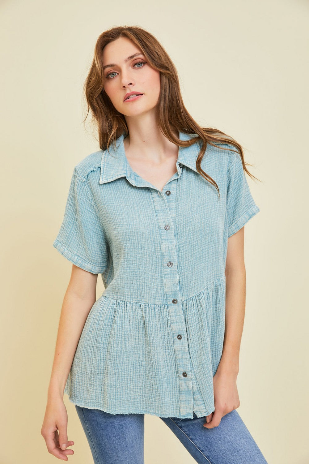 Mineral-Washed Babydoll Button-Down Shirt with Short Sleeves