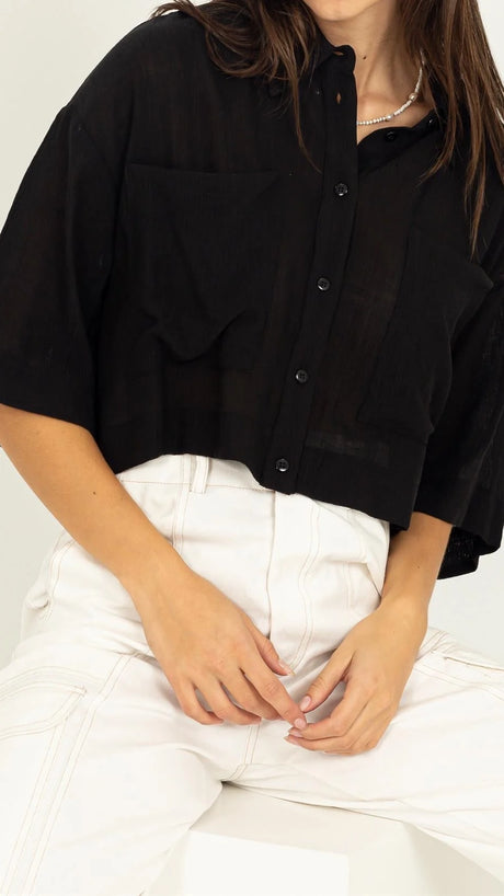 Easygoing Babe Short Sleeve Cropped Shirt
