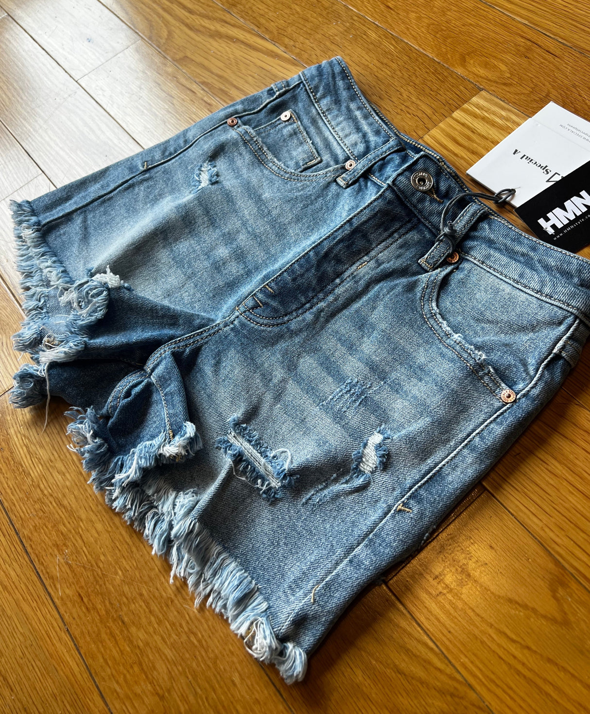 High Rise Shorts with Distressed and Inner Side Button