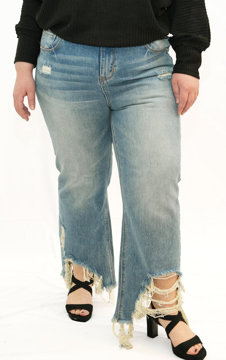 Heavy Distressed Jean Capri (Plus Size)