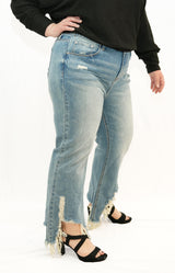 Heavy Distressed Jean Capri (Plus Size)