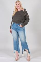 Heavy Distressed Jean Capri (Plus Size)