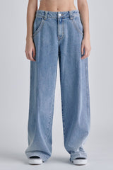 Mid Waisted Obre Y2K Skater Jean